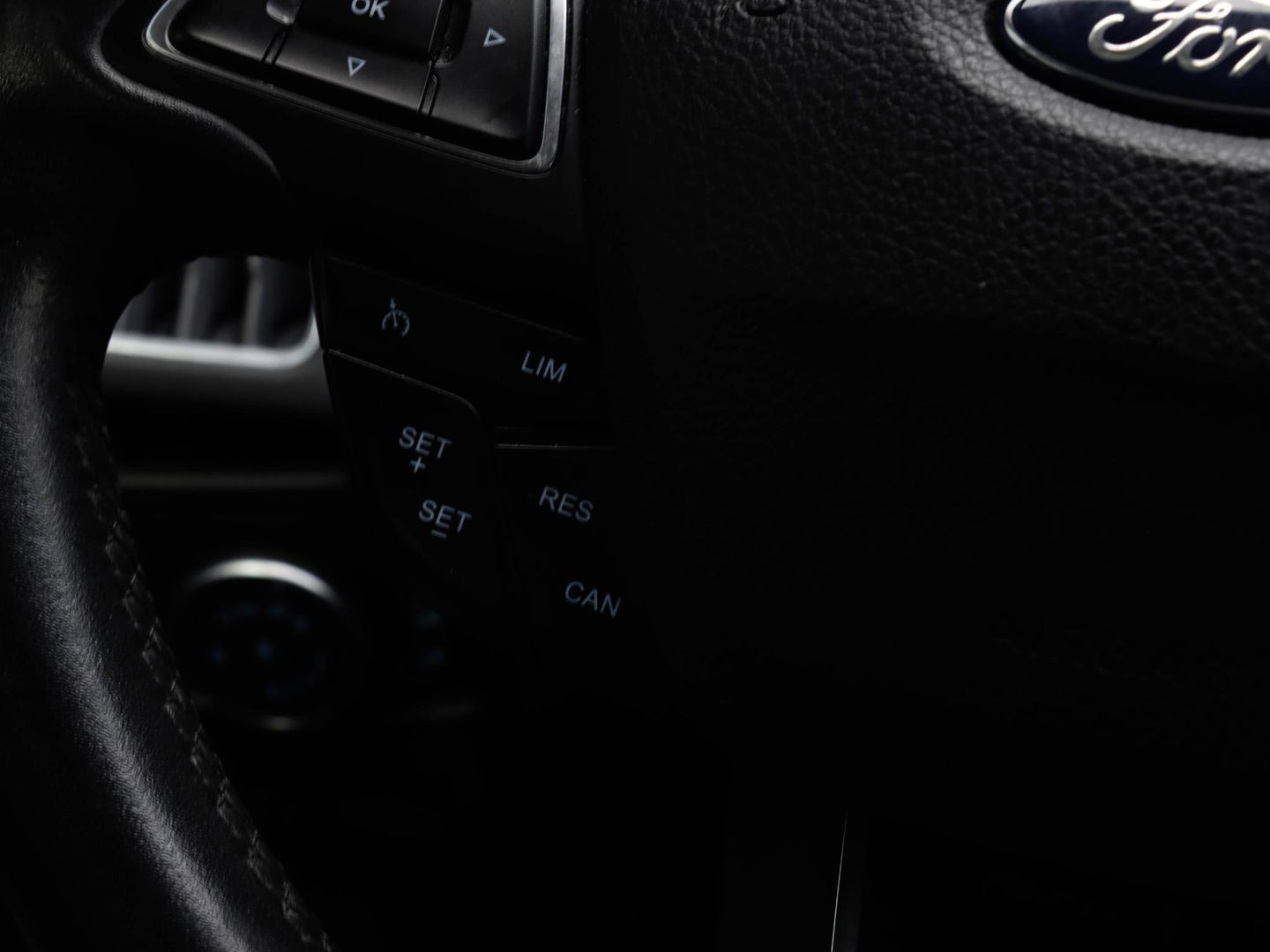 Ford FOCUS Wagon 1.0 ST-Line 125PK S Edition | Winterpakket | Parking Pack