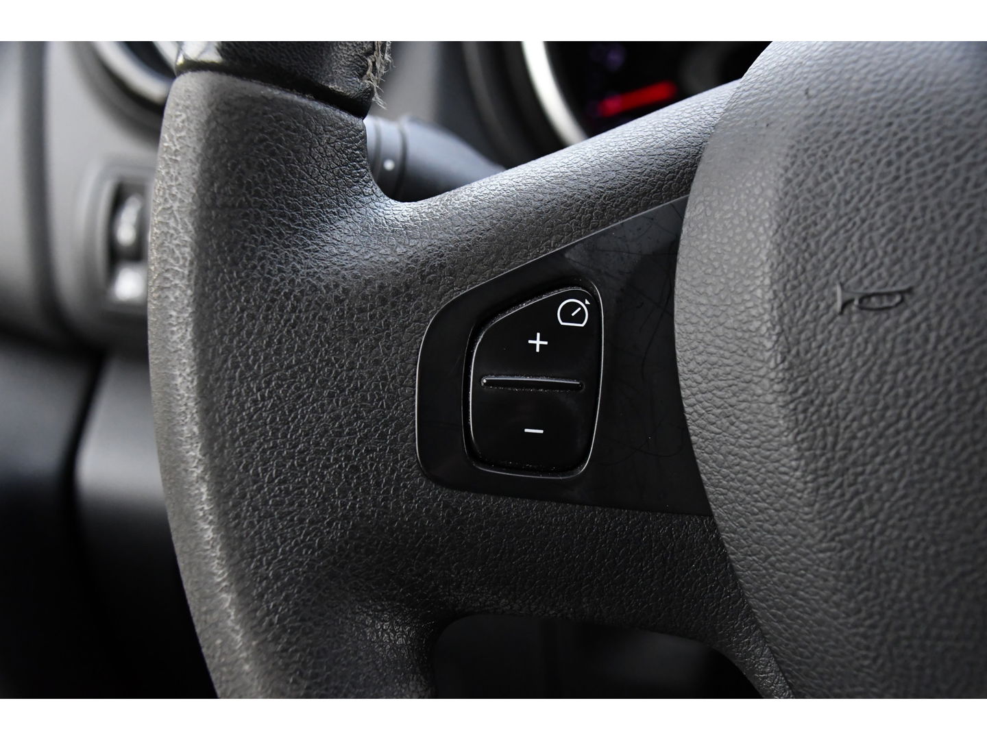 Renault Trafic 2.0 dCi 145 T29 L2H1 DC Luxe PB Edition Camera, Cruise, Carplay, Clima, 145pk, NAVI, Trekhaak, Multimedia, LED, Uniek!