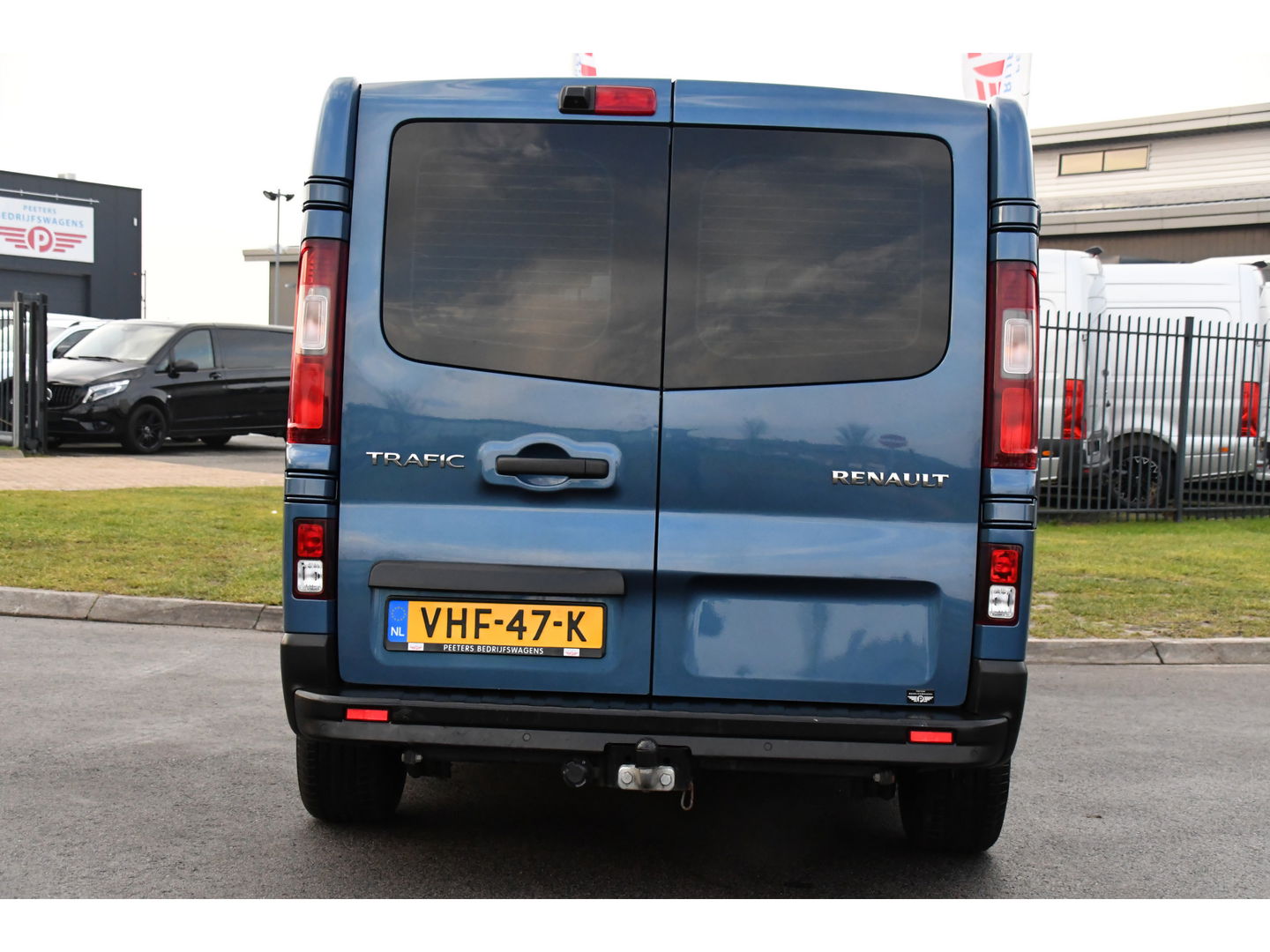 Renault Trafic 2.0 dCi 145 T29 L2H1 DC Luxe PB Edition Camera, Cruise, Carplay, Clima, 145pk, NAVI, Trekhaak, Multimedia, LED, Uniek!