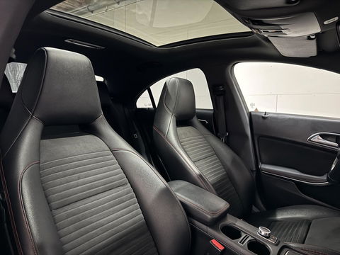 Mercedes-Benz CLA AMG Pano Sfeer Navi Cruise NAP