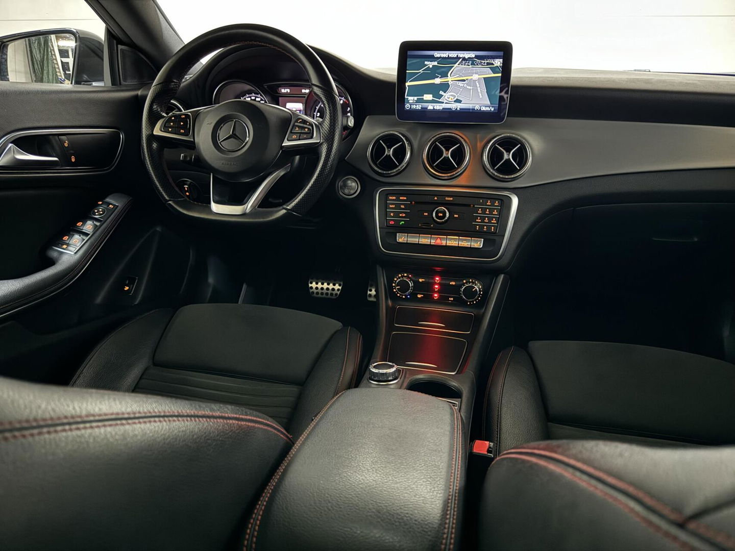 Mercedes-Benz CLA AMG Pano Sfeer Navi Cruise NAP