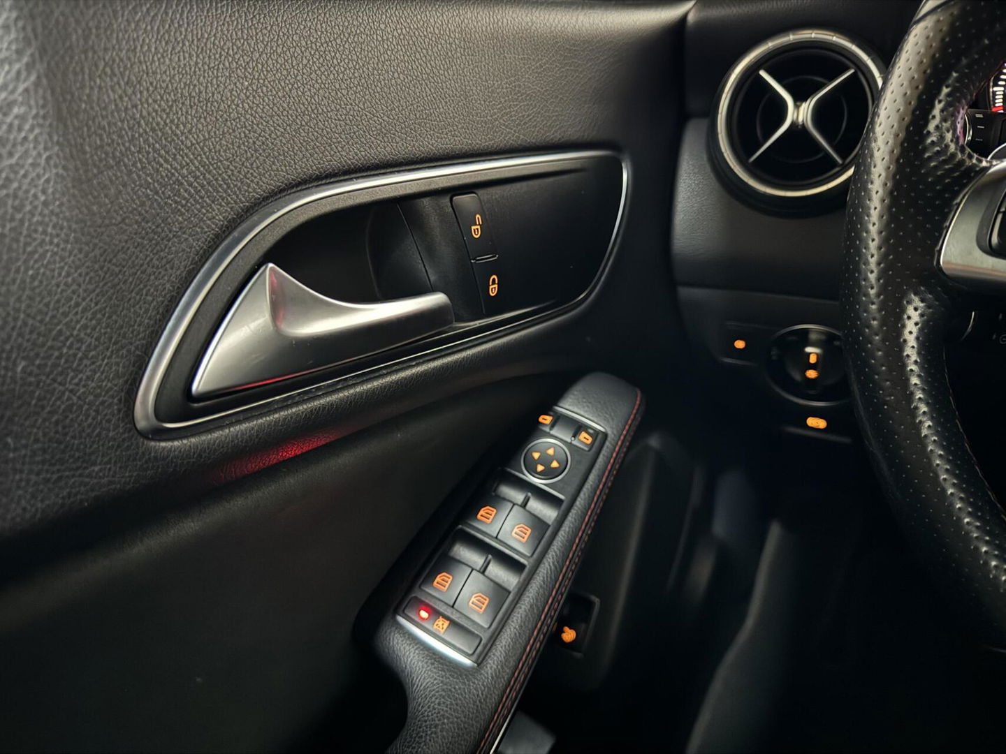 Mercedes-Benz CLA AMG Pano Sfeer Navi Cruise NAP