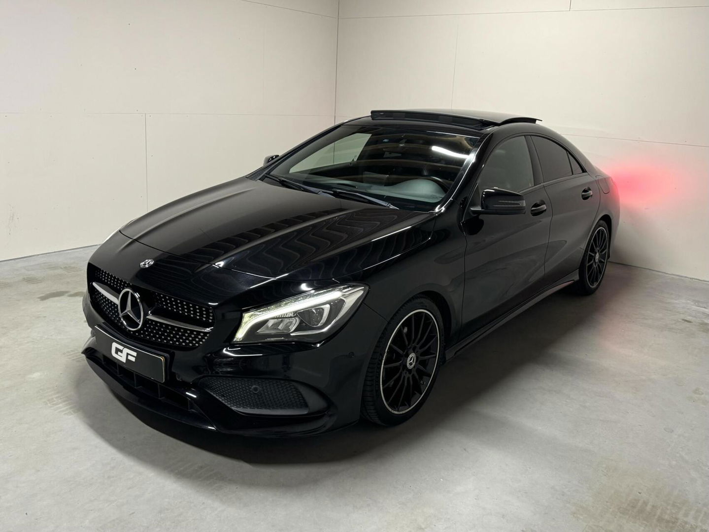 Mercedes-Benz CLA AMG Pano Sfeer Navi Cruise NAP