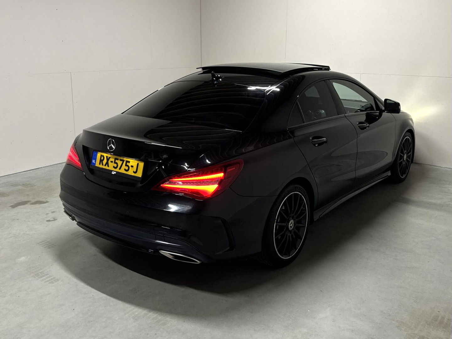 Mercedes-Benz CLA AMG Pano Sfeer Navi Cruise NAP