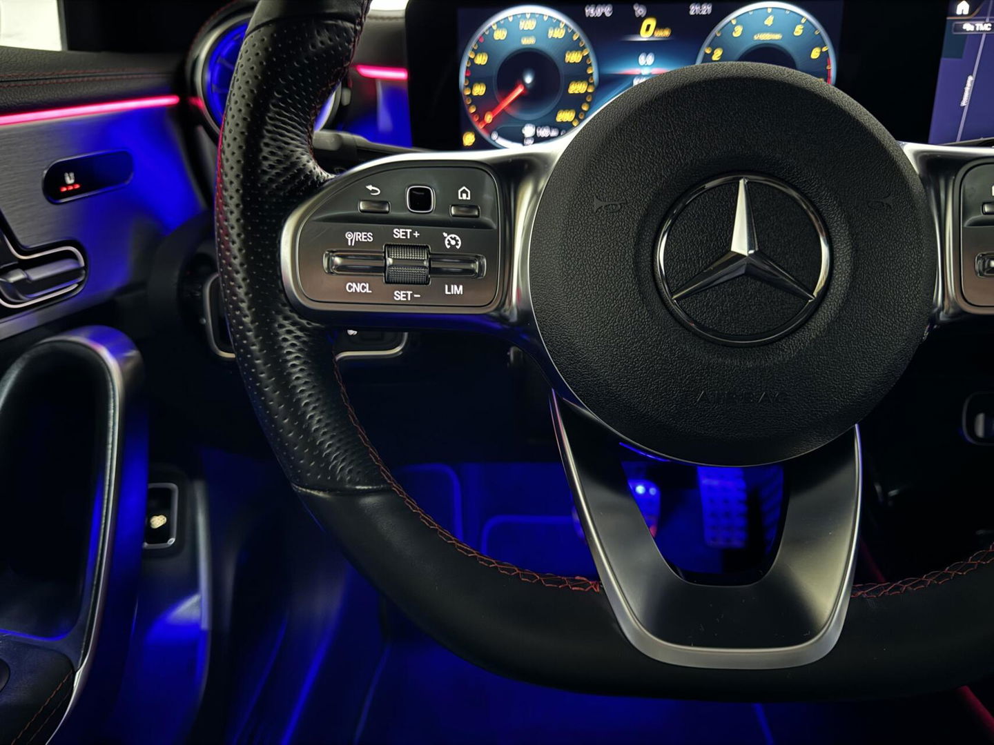 Mercedes-Benz CLA AMG Pano Sfeer Memory Widescreen NAP