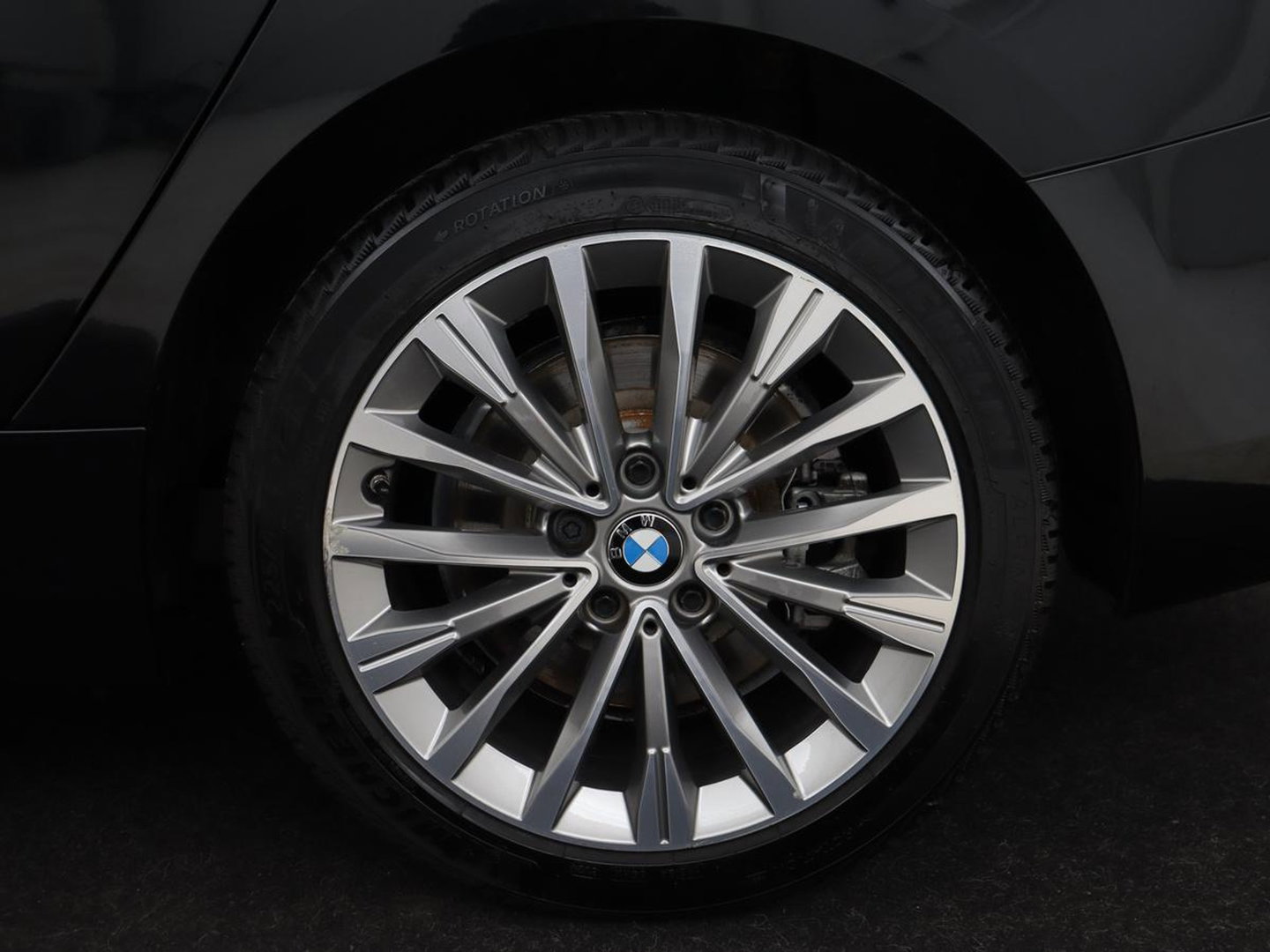 BMW 2 Serie Gran Coupé 220i High Executive | Head-Up | Adaptive cruise | Leder | Camera | Stoelverwarming | Sportstoelen | Luxury Line | Carplay | Live Cockpit | Navigatie | Park Assist | Full LED