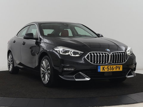 BMW 2 Serie Gran Coupé 220i High Executive | Head-Up | Adaptive cruise | Leder | Camera | Stoelverwarming | Sportstoelen | Luxury Line | Carplay | Live Cockpit | Navigatie | Park Assist | Full LED