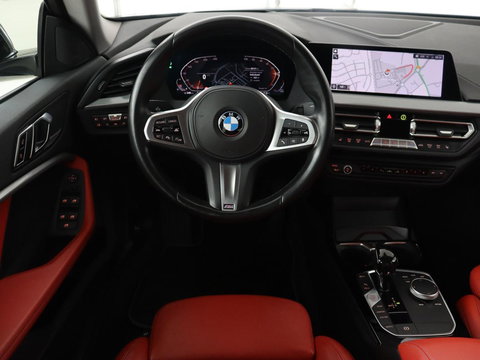 BMW 2 Serie Gran Coupé 220i High Executive | Head-Up | Adaptive cruise | Leder | Camera | Stoelverwarming | Sportstoelen | Luxury Line | Carplay | Live Cockpit | Navigatie | Park Assist | Full LED