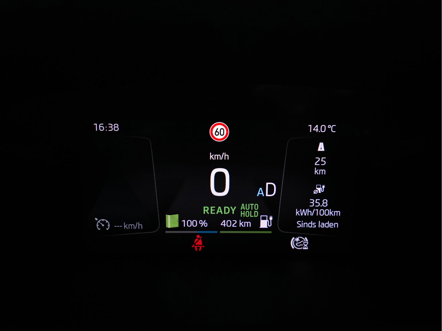 Škoda Enyaq iV 80 [ 3-Fase ] {SOH-88% } (INCL-BTW) *LEATHER-FABRIC | FULL-LED | DIGI-COCKPIT | CAMERA | KEYLESS | NAVI-FULLMAP | AMBIENT-LIGHT | ECC | HEATED-COMFORTSEATS | DAB+ | PDC | CRUISE | CARPLAY | TOWBAR | 19"ALU*