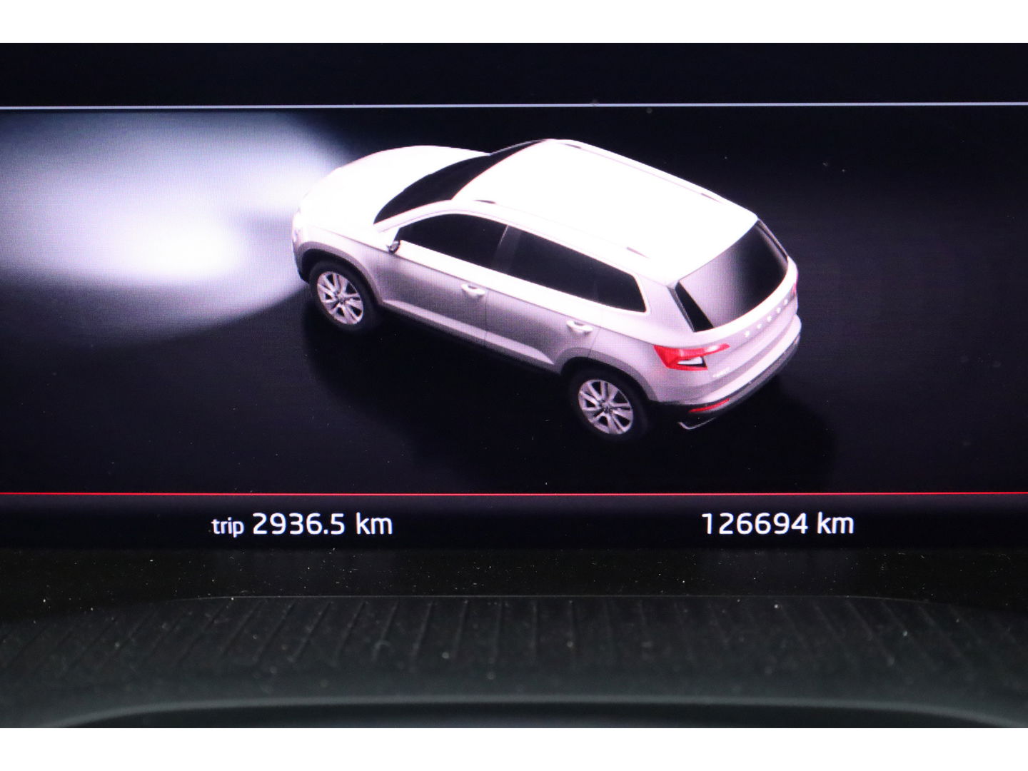 Škoda Karoq 1.5 TSI ACT Style DSG | Navi | Adapt. Cruise | Camera | Keyless | All Season | Apple CarPlay | Stoelverw.