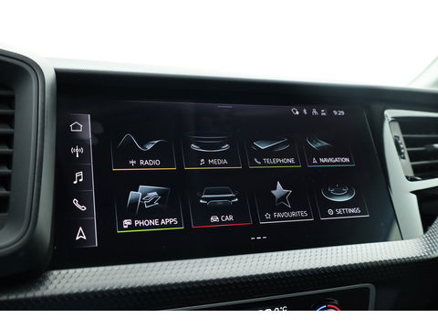 Audi A1 Sportback 30 TFSI S-Line | Navi | Apple CarPlay & Android Auto | Stoelverw. | Cruise Control | PDC V+A | 16''