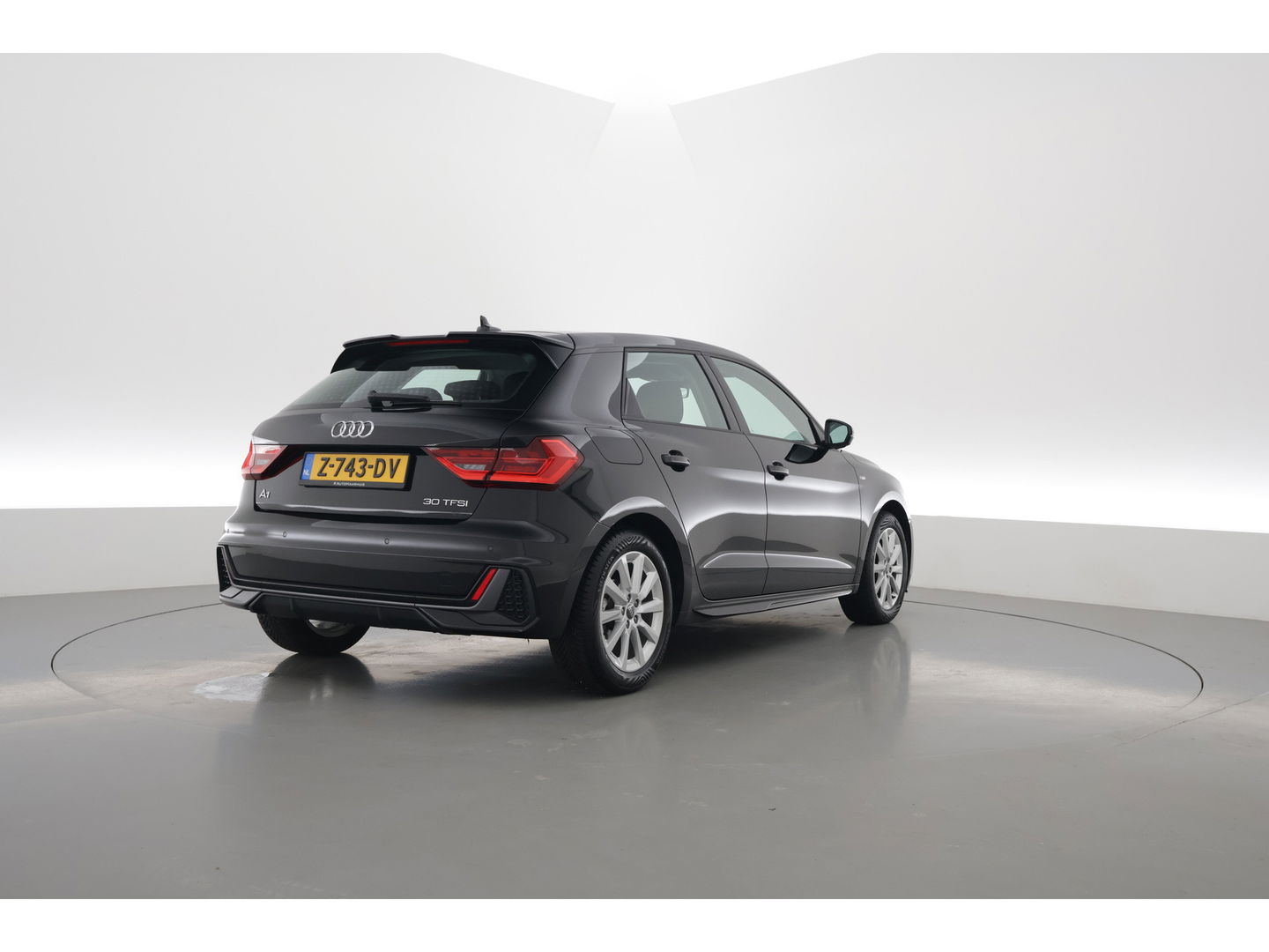Audi A1 Sportback 30 TFSI S-Line | Navi | Apple CarPlay & Android Auto | Stoelverw. | Cruise Control | PDC V+A | 16''