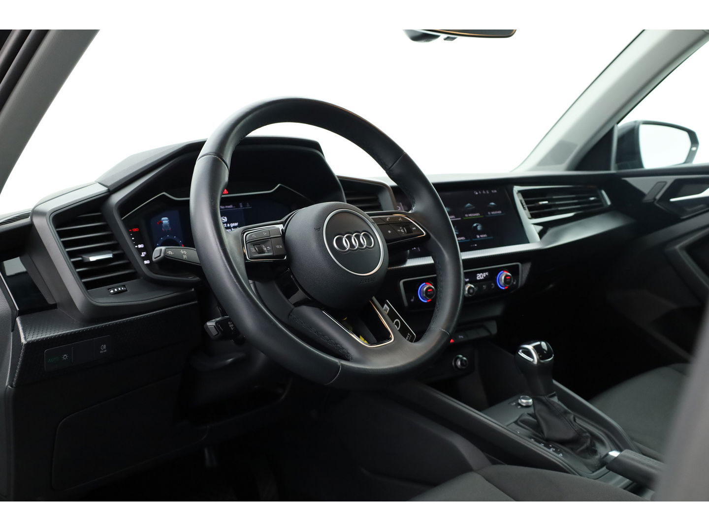 Audi A1 Sportback 30 TFSI S-Line | Navi | Apple CarPlay & Android Auto | Stoelverw. | Cruise Control | PDC V+A | 16''