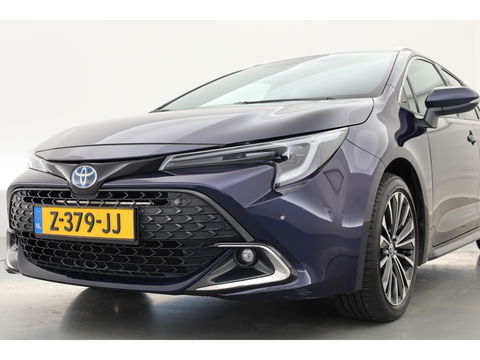 Toyota Corolla Touring Sports 1.8 First Edition Hybrid 140 | Adapt. Cruise | Stoel- Stuurverw. | Keyless | Camera | Apple CarPlay & Android Auto