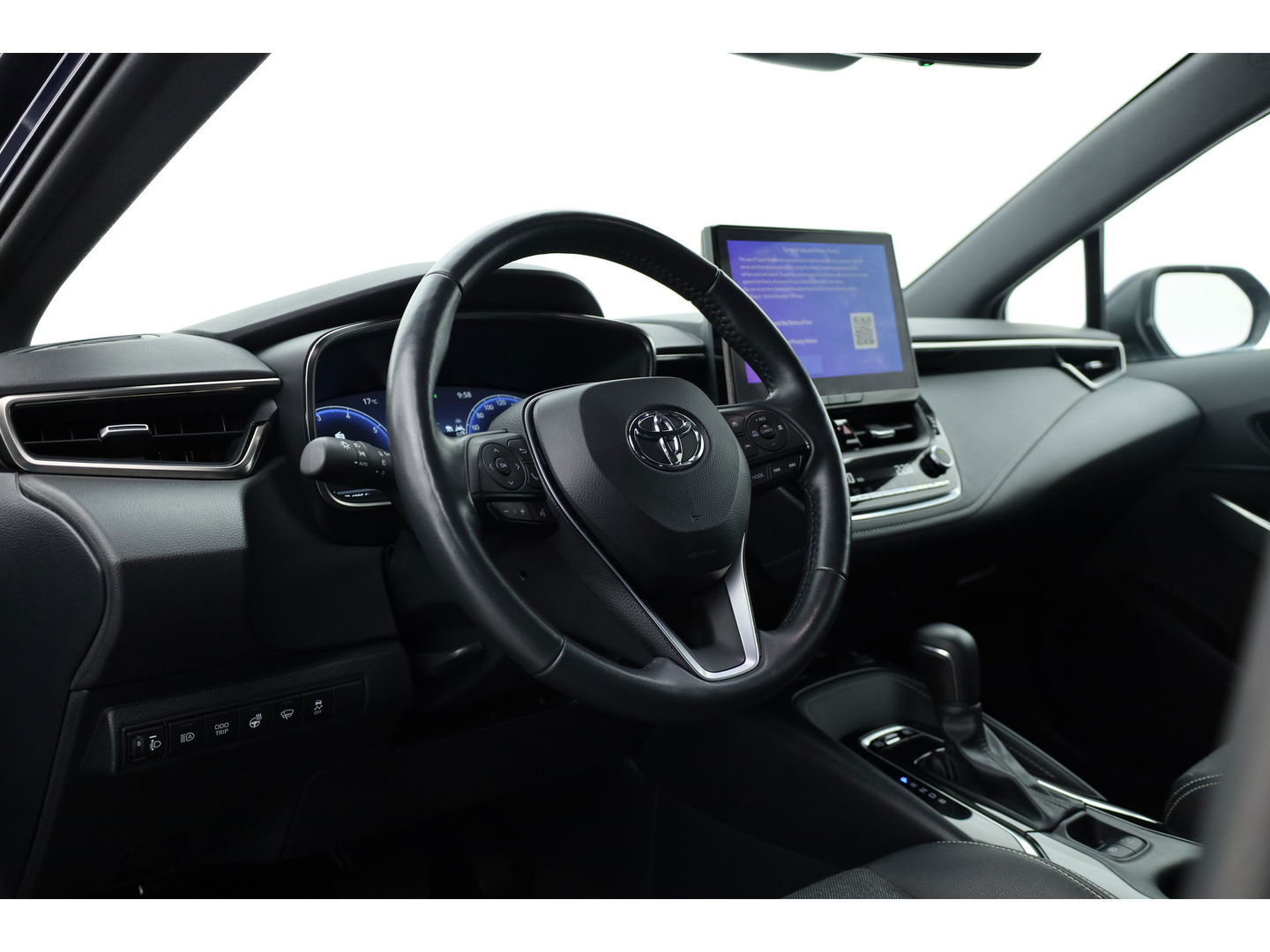 Toyota Corolla Touring Sports 1.8 First Edition Hybrid 140 | Adapt. Cruise | Stoel- Stuurverw. | Keyless | Camera | Apple CarPlay & Android Auto