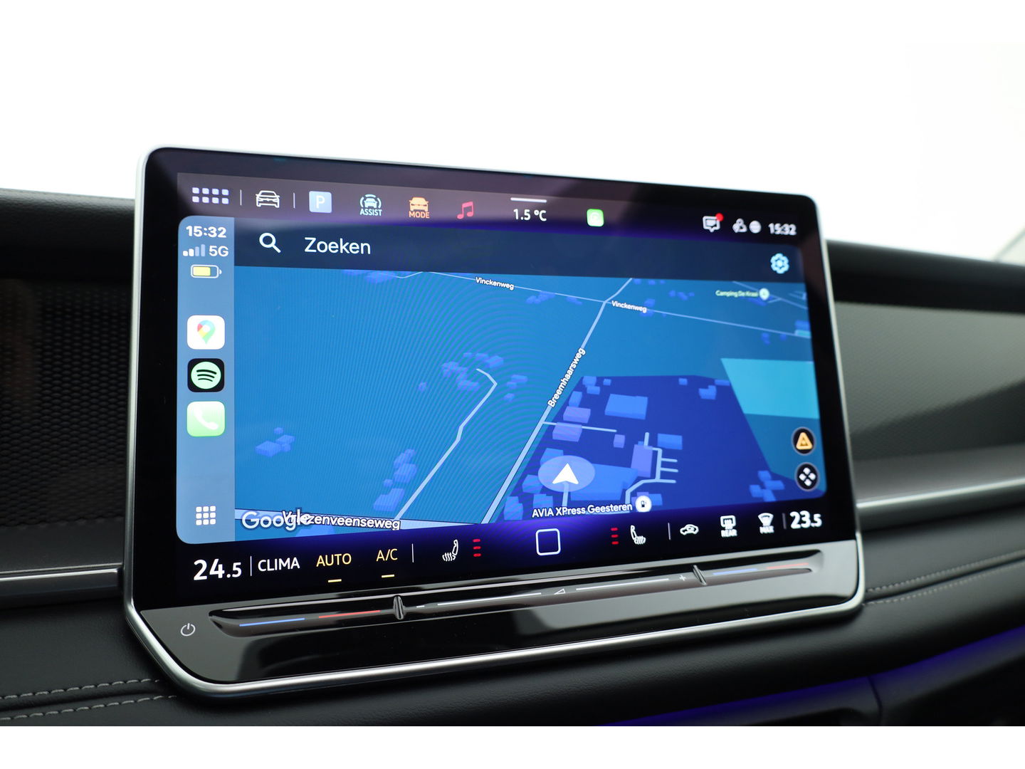 Volkswagen Tayron 1.5 eTSI Life Edition 7p. | Panoramadak | Elek. Trekhaak | Adapt. Cruise | Stoel- Stuurverw/ | Apple CarPlay | Dodehoekdet.