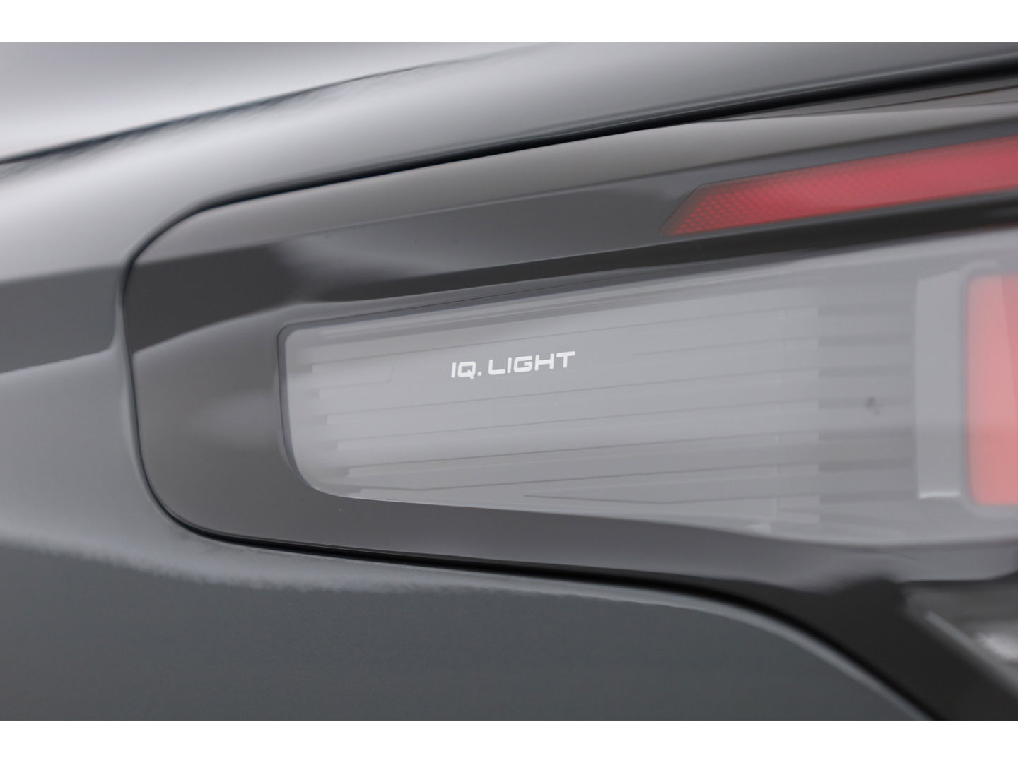 Volkswagen Tayron 1.5 eTSI Life Edition 7p. | Panoramadak | Elek. Trekhaak | Adapt. Cruise | Stoel- Stuurverw/ | Apple CarPlay | Dodehoekdet.