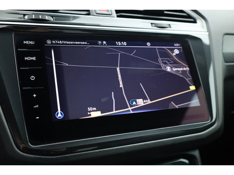 Volkswagen Tiguan 1.5 TSI R-Line DSG | Adapt. Cruise | Trekhaak | CarPlay | Navi | IQ. Light | All Season | Stoelverw. | Keyless