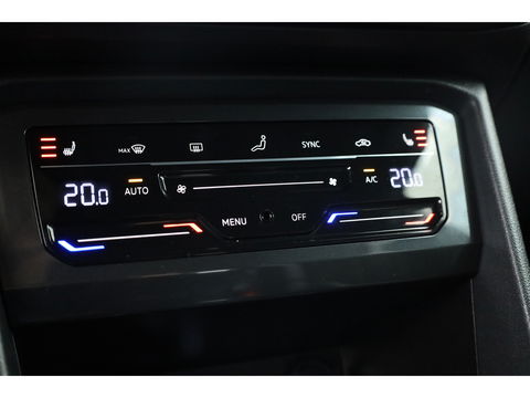 Volkswagen Tiguan 1.5 TSI R-Line DSG | Adapt. Cruise | Trekhaak | CarPlay | Navi | IQ. Light | All Season | Stoelverw. | Keyless