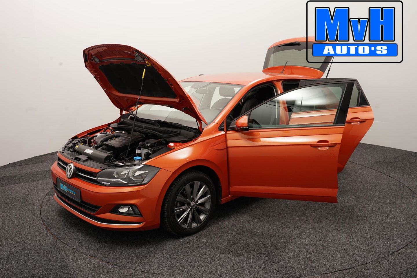 Volkswagen Polo 1.0 TSI Highline|TREKH|CAMERA|LED|CLIMA|ACC