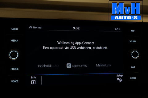 Volkswagen Polo 1.0 TSI Highline|TREKH|CAMERA|LED|CLIMA|ACC