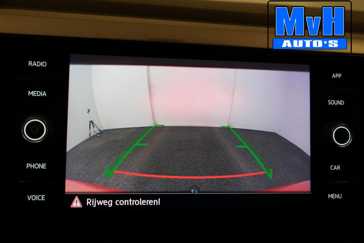 Volkswagen Polo 1.0 TSI Highline|TREKH|CAMERA|LED|CLIMA|ACC