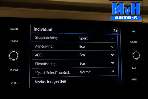 Volkswagen Polo 1.0 TSI Highline|TREKH|CAMERA|LED|CLIMA|ACC