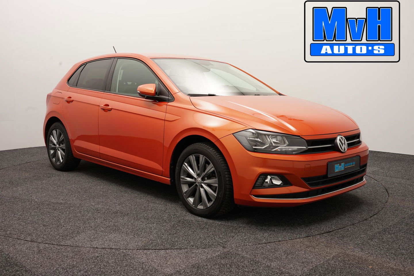 Volkswagen Polo 1.0 TSI Highline|TREKH|CAMERA|LED|CLIMA|ACC