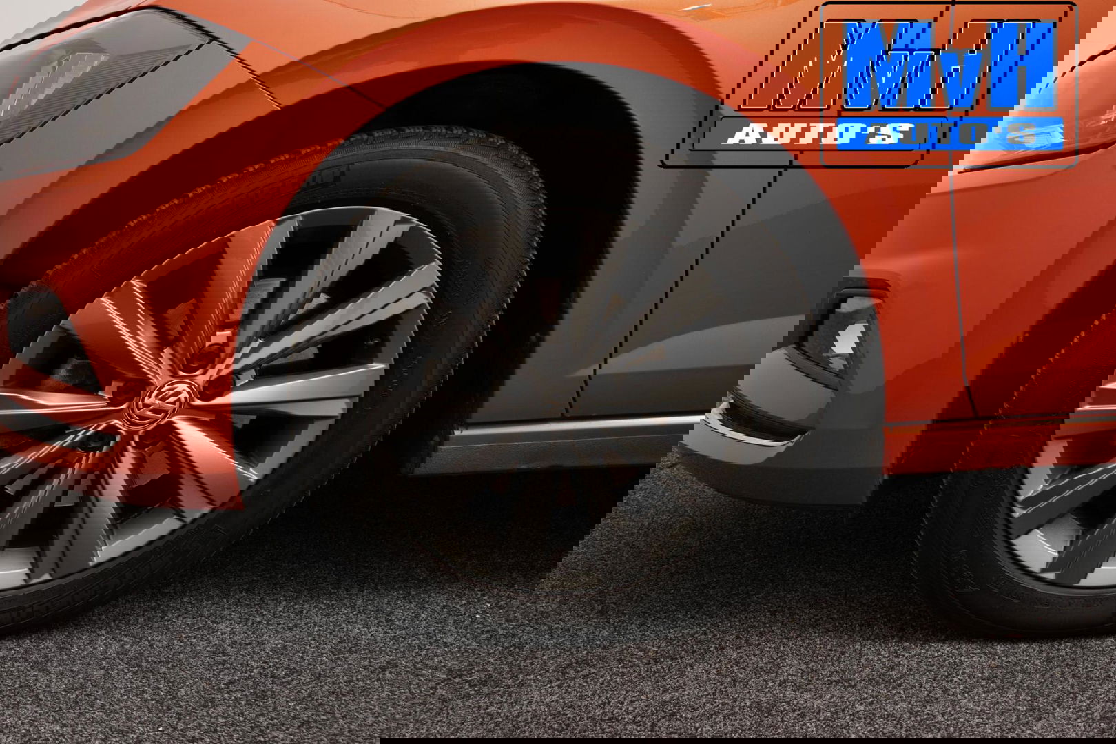 Volkswagen Polo 1.0 TSI Highline|TREKH|CAMERA|LED|CLIMA|ACC