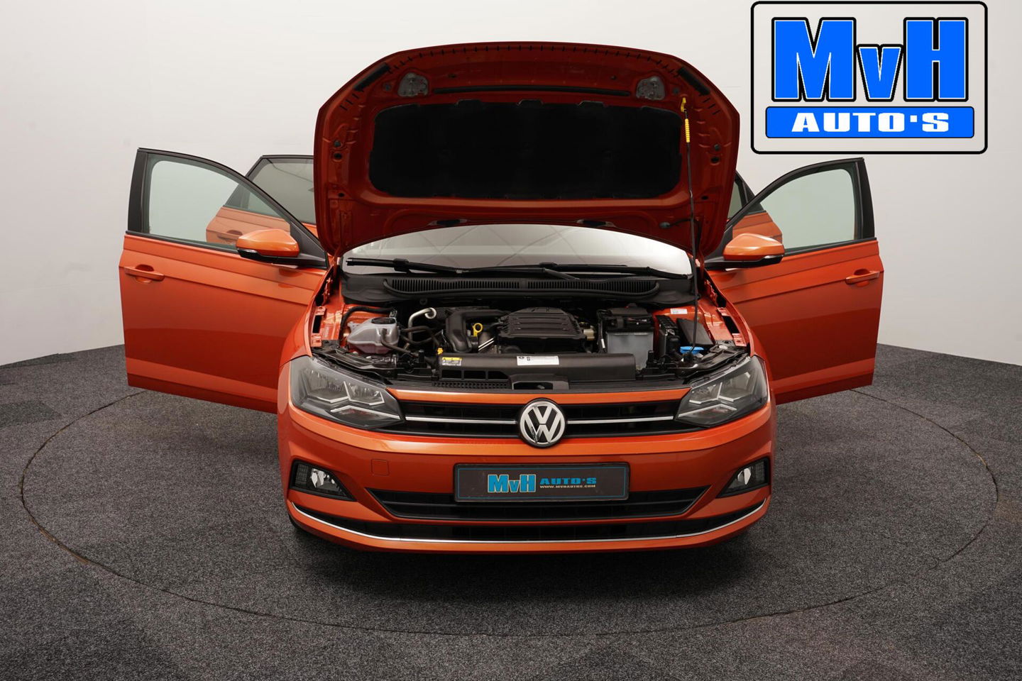Volkswagen Polo 1.0 TSI Highline|TREKH|CAMERA|LED|CLIMA|ACC