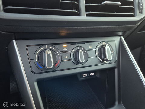 Volkswagen Polo 1.0 TSI Life, Nieuw model, Carplay, PDC V+A