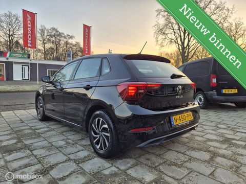 Volkswagen Polo 1.0 TSI Life, Nieuw model, Carplay, PDC V+A