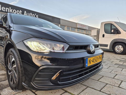 Volkswagen Polo 1.0 TSI Life, Nieuw model, Carplay, PDC V+A