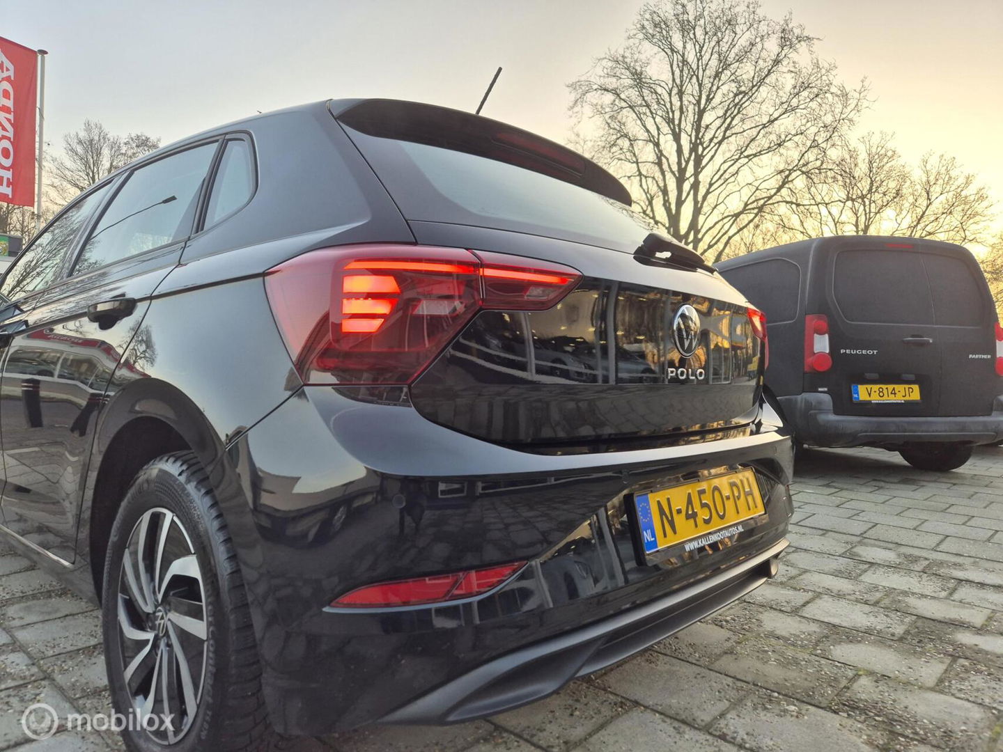 Volkswagen Polo 1.0 TSI Life, Nieuw model, Carplay, PDC V+A