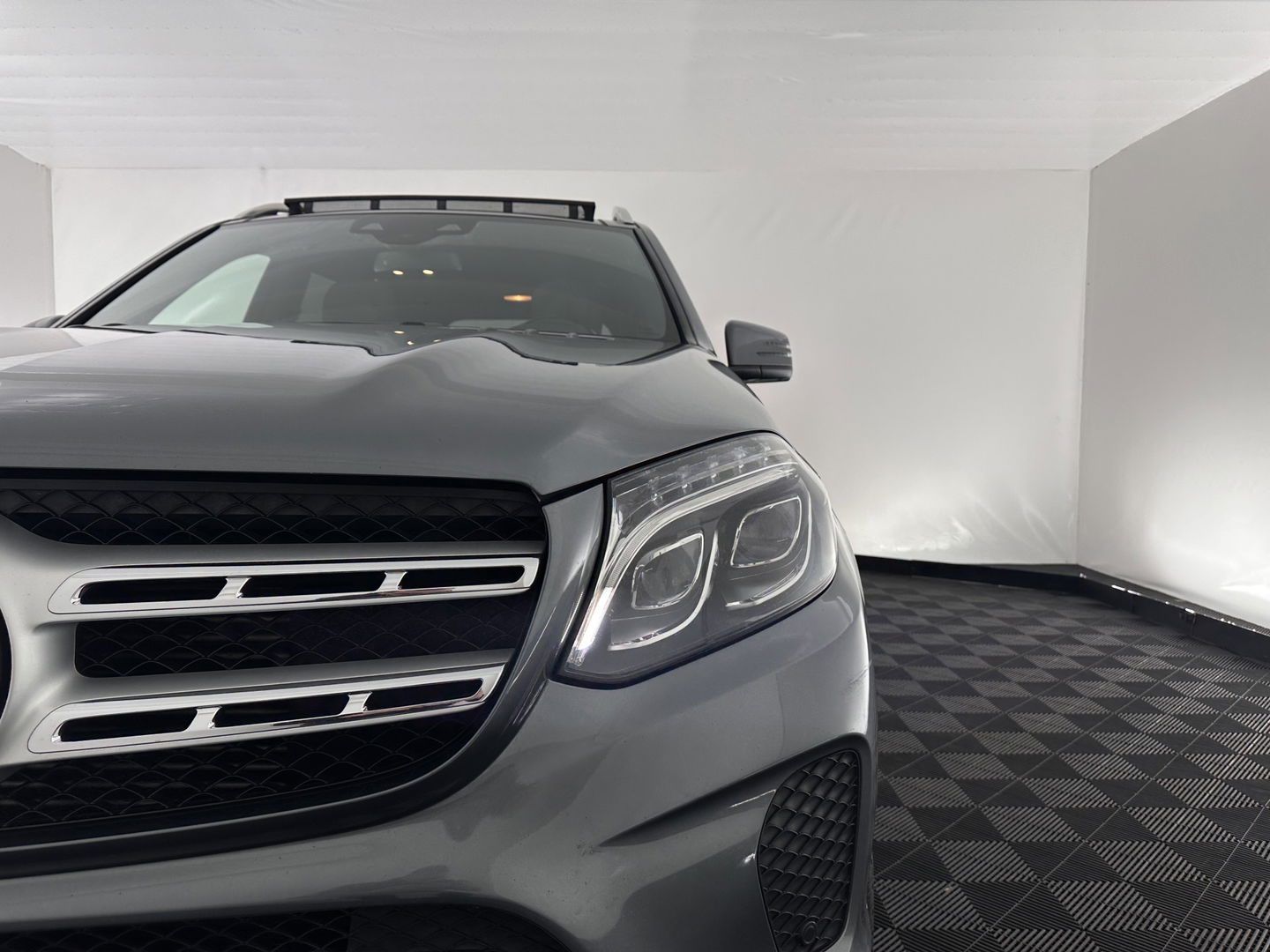 Mercedes-Benz GLS 350 d 4MATIC AMG-Line [ 7-Pers ] *PANO | LEATHER | FULL-LED | DISTRONIC | NAVI-FULLMAP | HEAT/COLD-COMFORTSEATS | BLINDSPOT | MEMORY-PACK | HARMAN/KARDON | TOPVIEW | KEYLESS | SHIFTPADDLES | PRIVACY-GLASS | TOWBAR | 21''ALU*