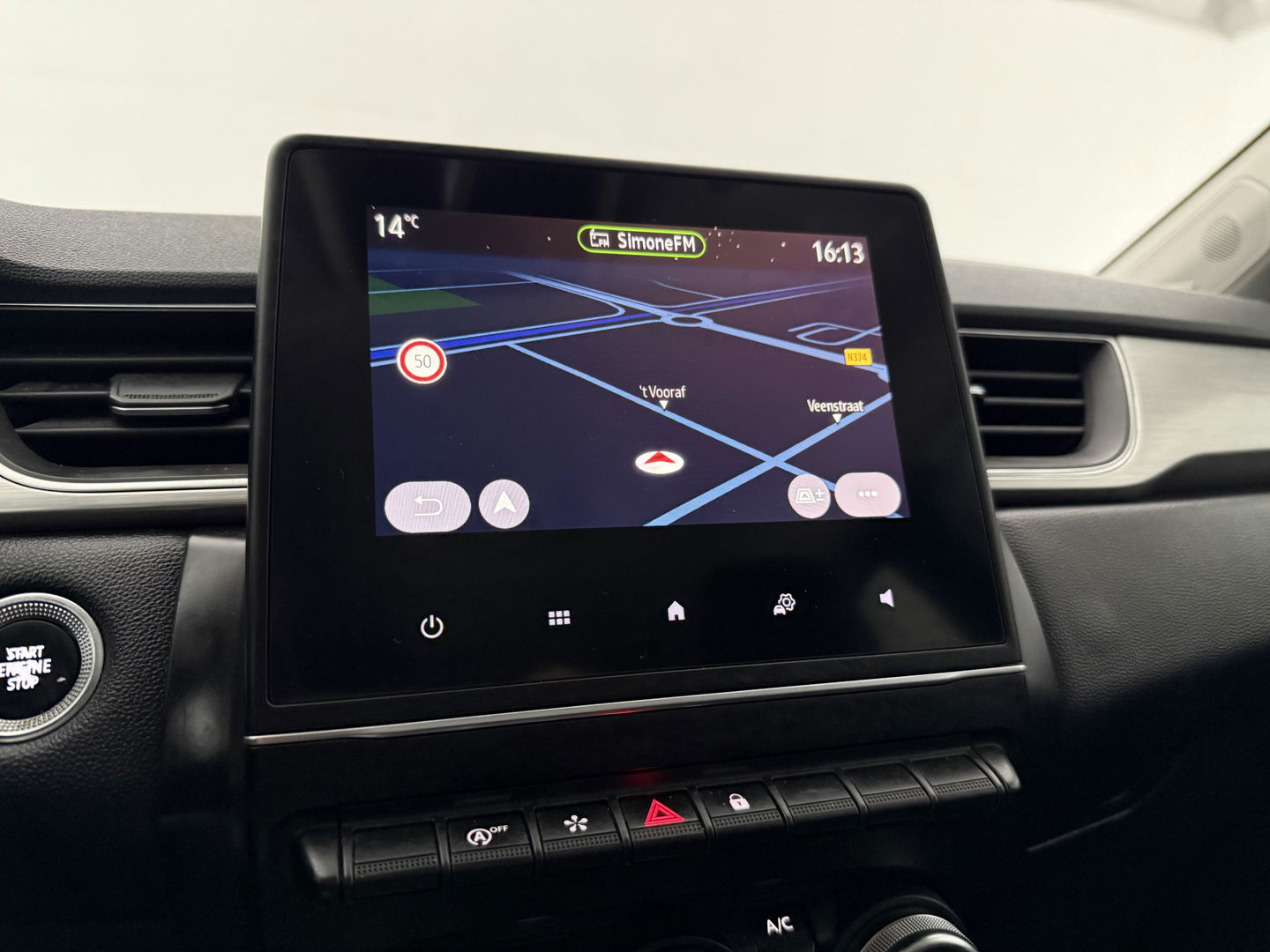 Renault Captur 1.3 TCe Intens | Camera | Adap. Cruise | Sfeer | Bose | Virtual | Trekh. | Stuurverw. | Keyless | Carplay | NAP