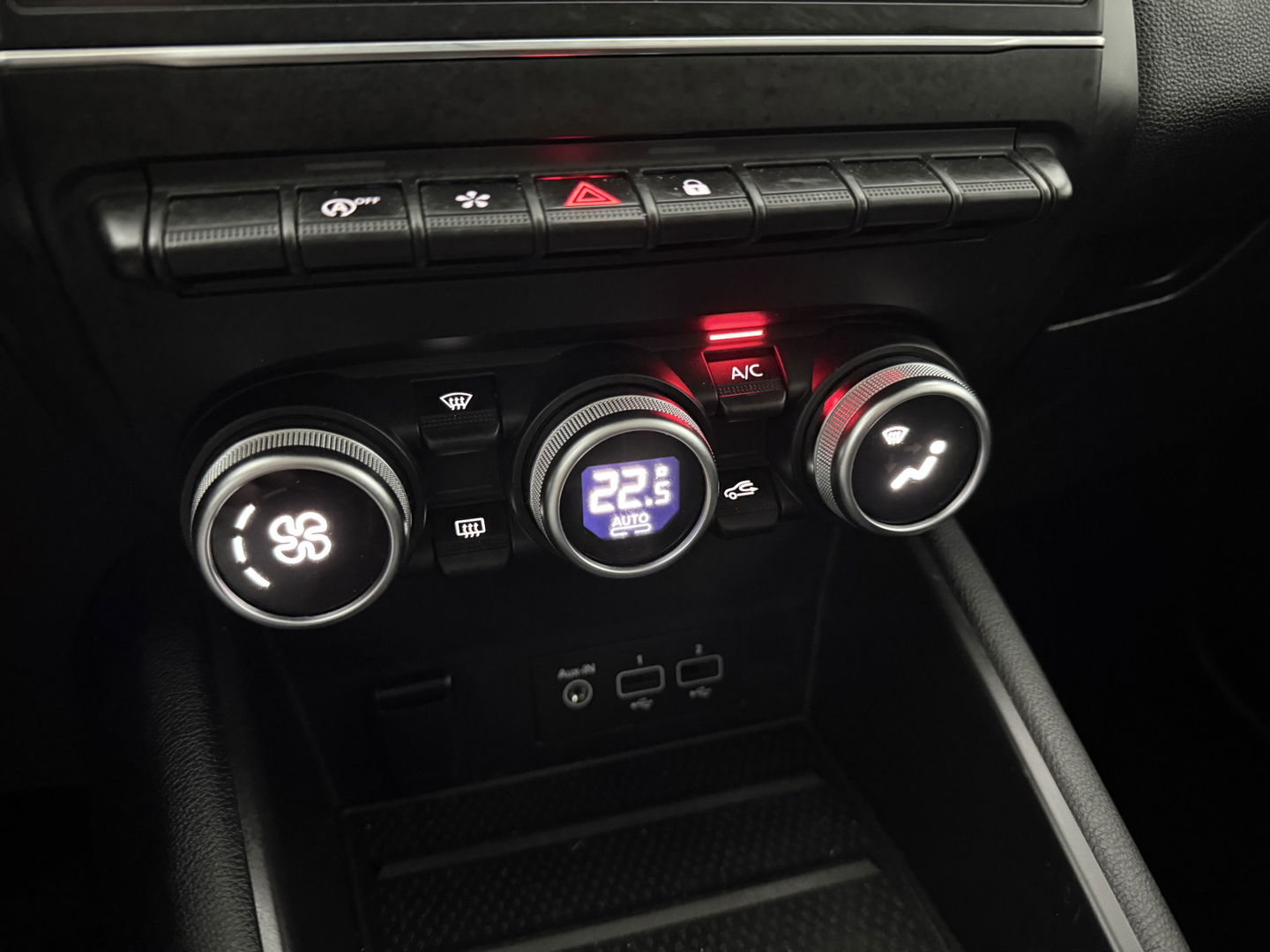 Renault Captur 1.3 TCe Intens | Camera | Adap. Cruise | Sfeer | Bose | Virtual | Trekh. | Stuurverw. | Keyless | Carplay | NAP