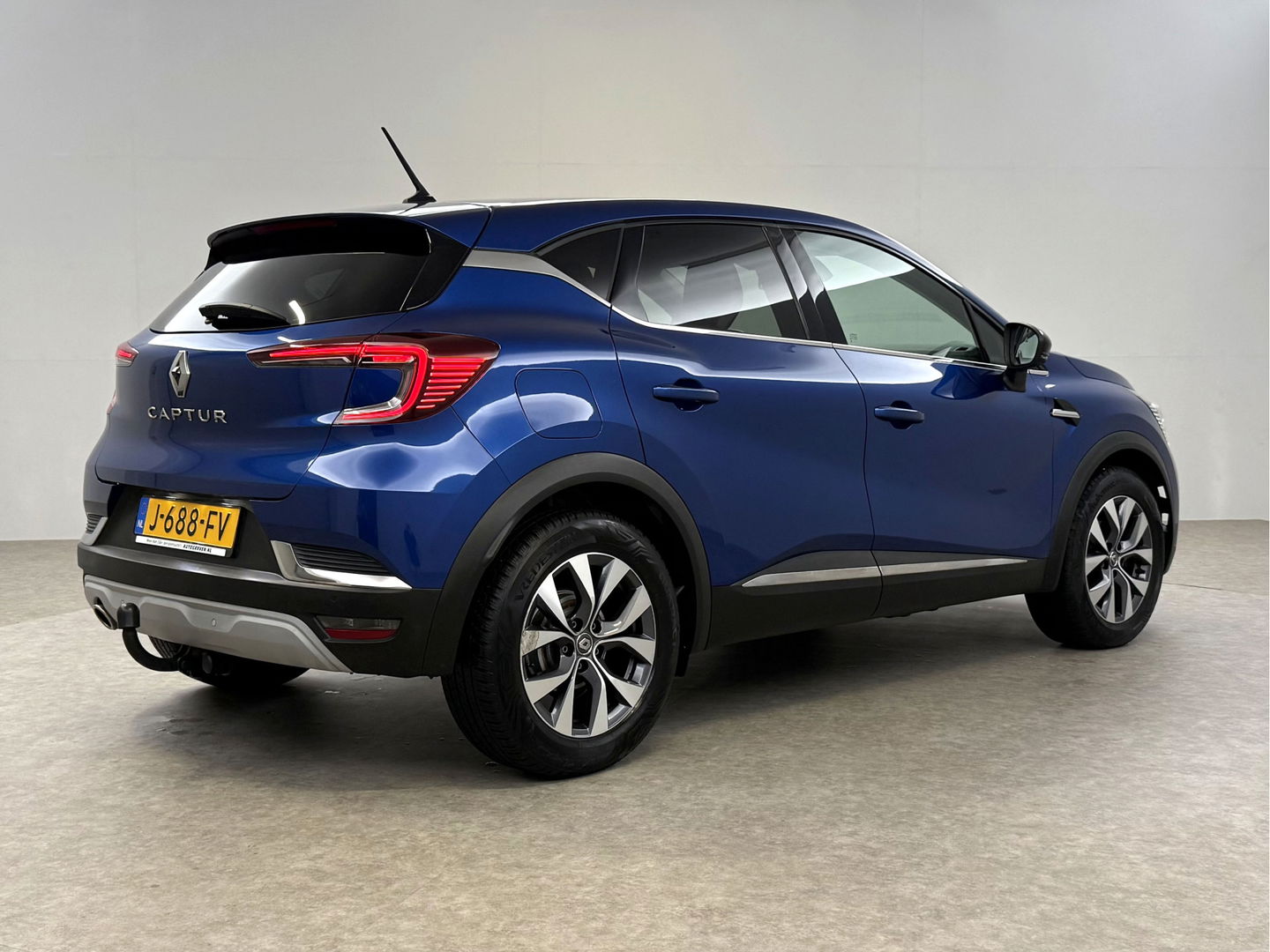 Renault Captur 1.3 TCe Intens | Camera | Adap. Cruise | Sfeer | Bose | Virtual | Trekh. | Stuurverw. | Keyless | Carplay | NAP