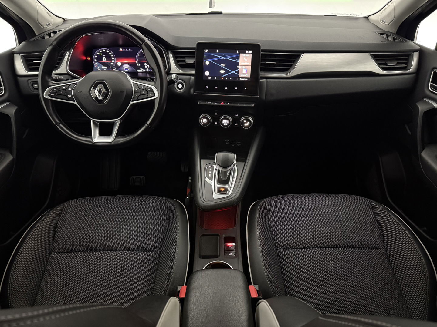 Renault Captur 1.3 TCe Intens | Camera | Adap. Cruise | Sfeer | Bose | Virtual | Trekh. | Stuurverw. | Keyless | Carplay | NAP