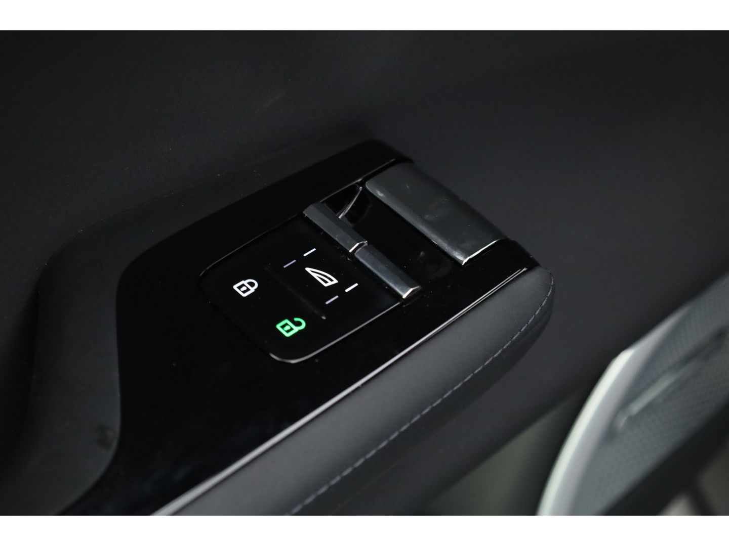 Polestar 3 LRDE Performance 111 kWh 517 PK | 560km WLTP |Full Option | Leder-pakket | Massage | Luchtvering | Laser Light | Bowers & Wilkins |  |