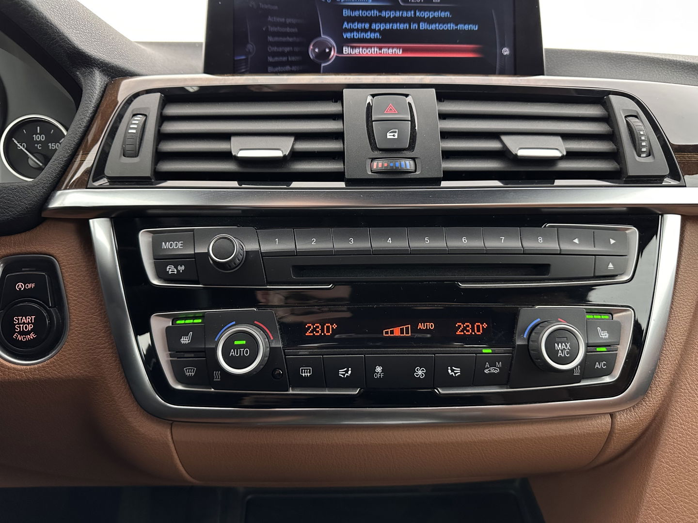 BMW 4 Serie Coupé 435d xDrive Executive Aut. *LEATHER | BI-XENON | MEMORY-PACK | TOPVIEW | HEAD-UP | BLINDSPOT | HEATED-SPORTSEATS | KEYLESS | NAVI-FULLMAP | ECC | PDC | CRUISE | 19''ALU*