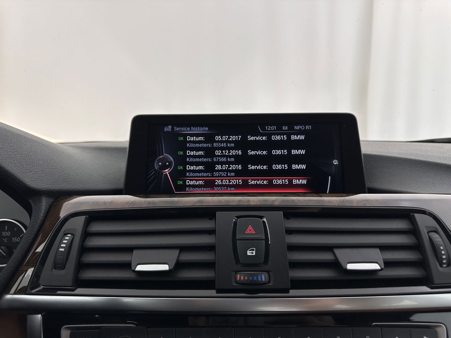 BMW 4 Serie Coupé 435d xDrive Executive Aut. *LEATHER | BI-XENON | MEMORY-PACK | TOPVIEW | HEAD-UP | BLINDSPOT | HEATED-SPORTSEATS | KEYLESS | NAVI-FULLMAP | ECC | PDC | CRUISE | 19''ALU*