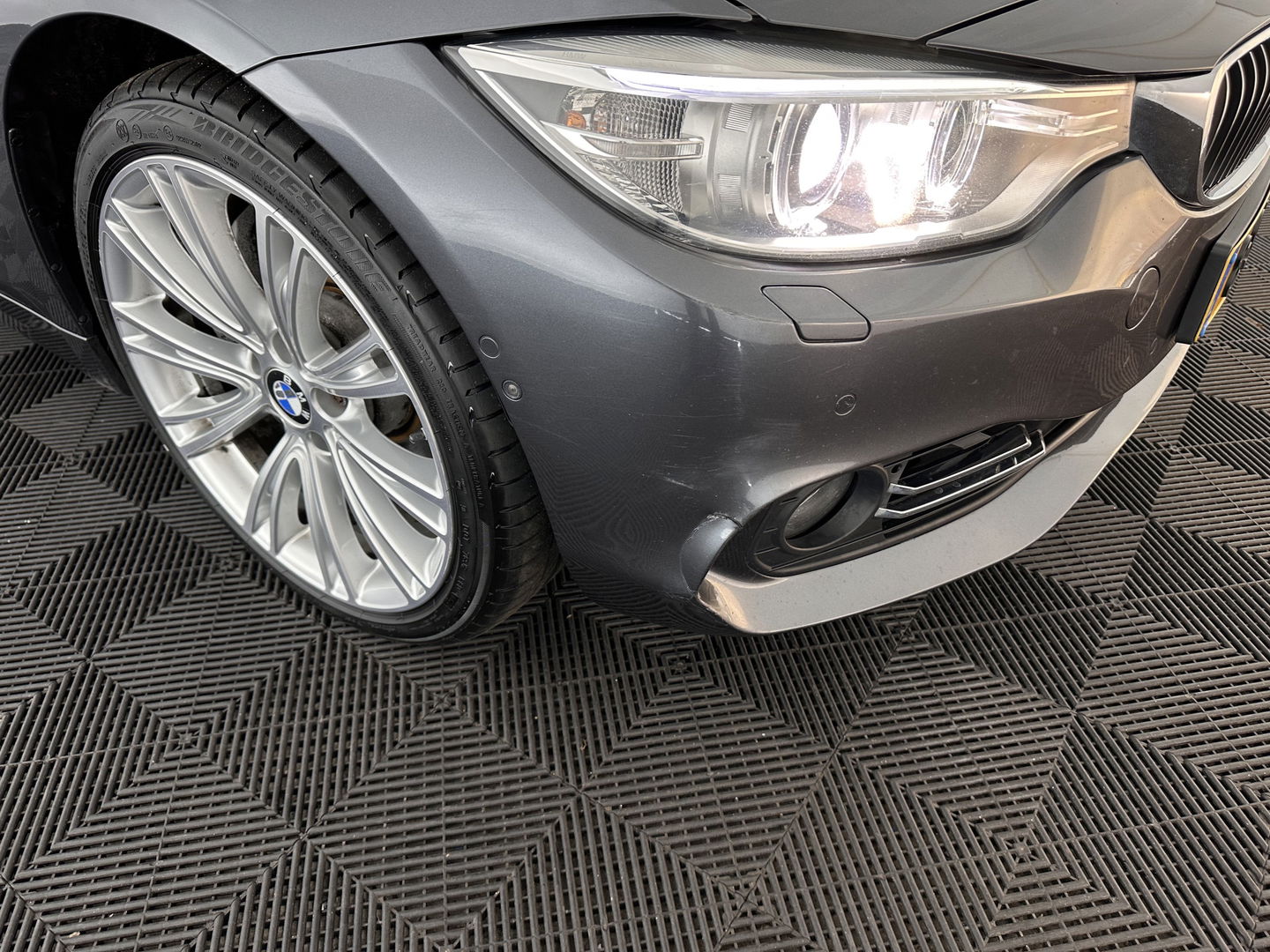 BMW 4 Serie Coupé 435d xDrive Executive Aut. *LEATHER | BI-XENON | MEMORY-PACK | TOPVIEW | HEAD-UP | BLINDSPOT | HEATED-SPORTSEATS | KEYLESS | NAVI-FULLMAP | ECC | PDC | CRUISE | 19''ALU*