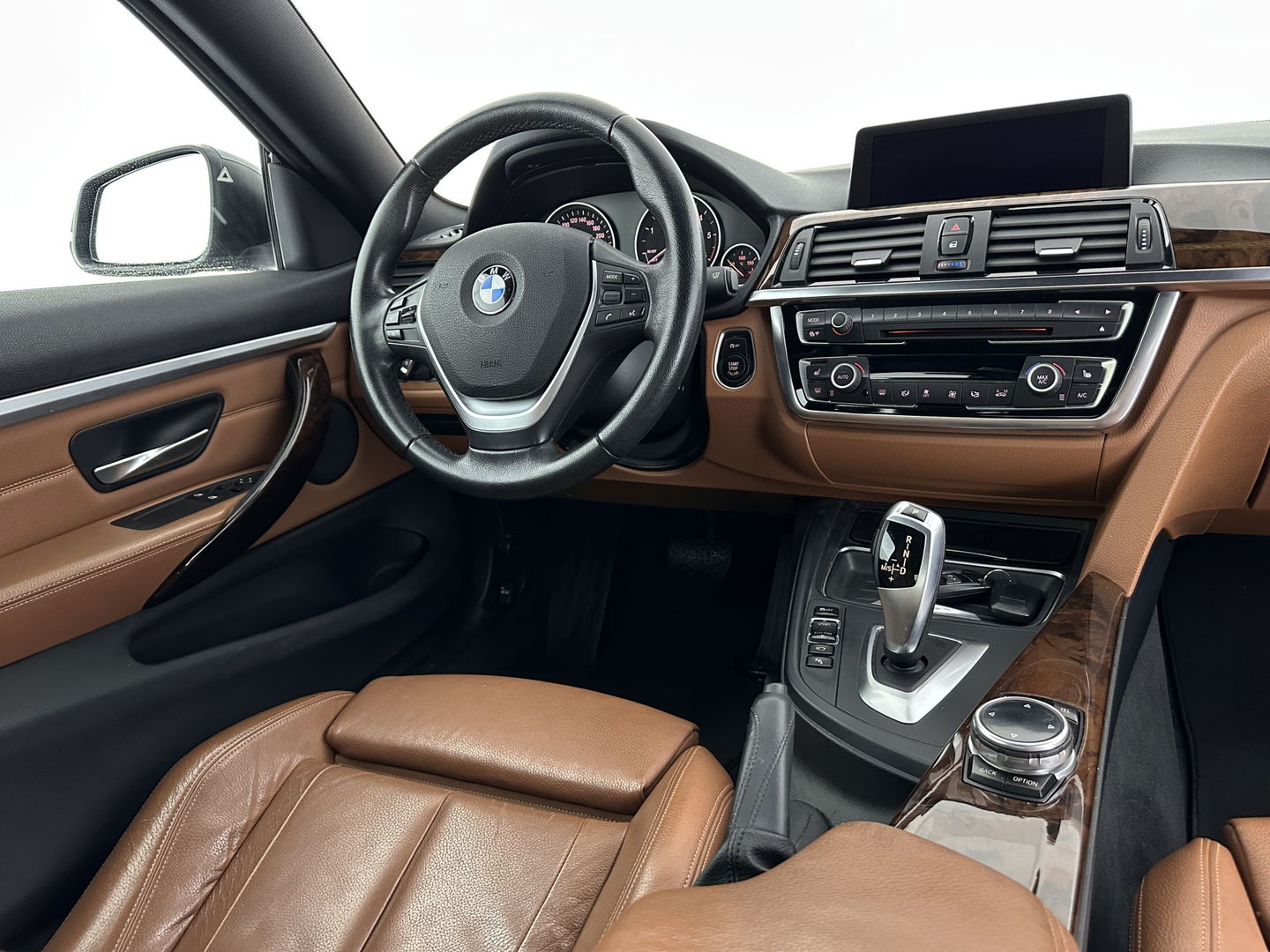 BMW 4 Serie Coupé 435d xDrive Executive Aut. *LEATHER | BI-XENON | MEMORY-PACK | TOPVIEW | HEAD-UP | BLINDSPOT | HEATED-SPORTSEATS | KEYLESS | NAVI-FULLMAP | ECC | PDC | CRUISE | 19''ALU*