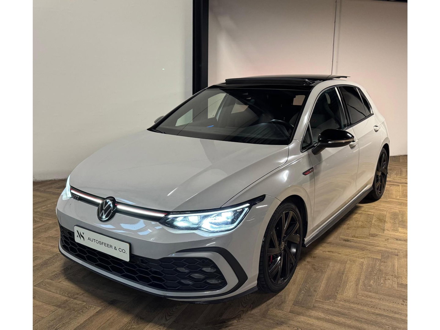 Volkswagen Golf 2.0 TSI GTI PANO CAM'