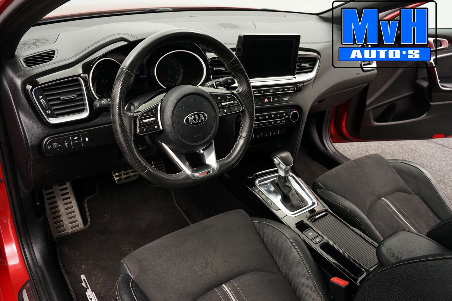 Kia ProCeed 1.4 T-GDI GT-Line|LUXE!|TREKHAAK|PANO|LED|NAP