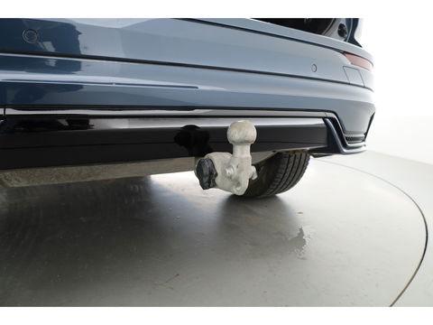 Volvo XC60 2.0 T8 Plug-in hybrid AWD Ultimate Dark | 455 PK | Head-up | Elek. Trekhaak | H&K Audio | 360 camera | ACC |