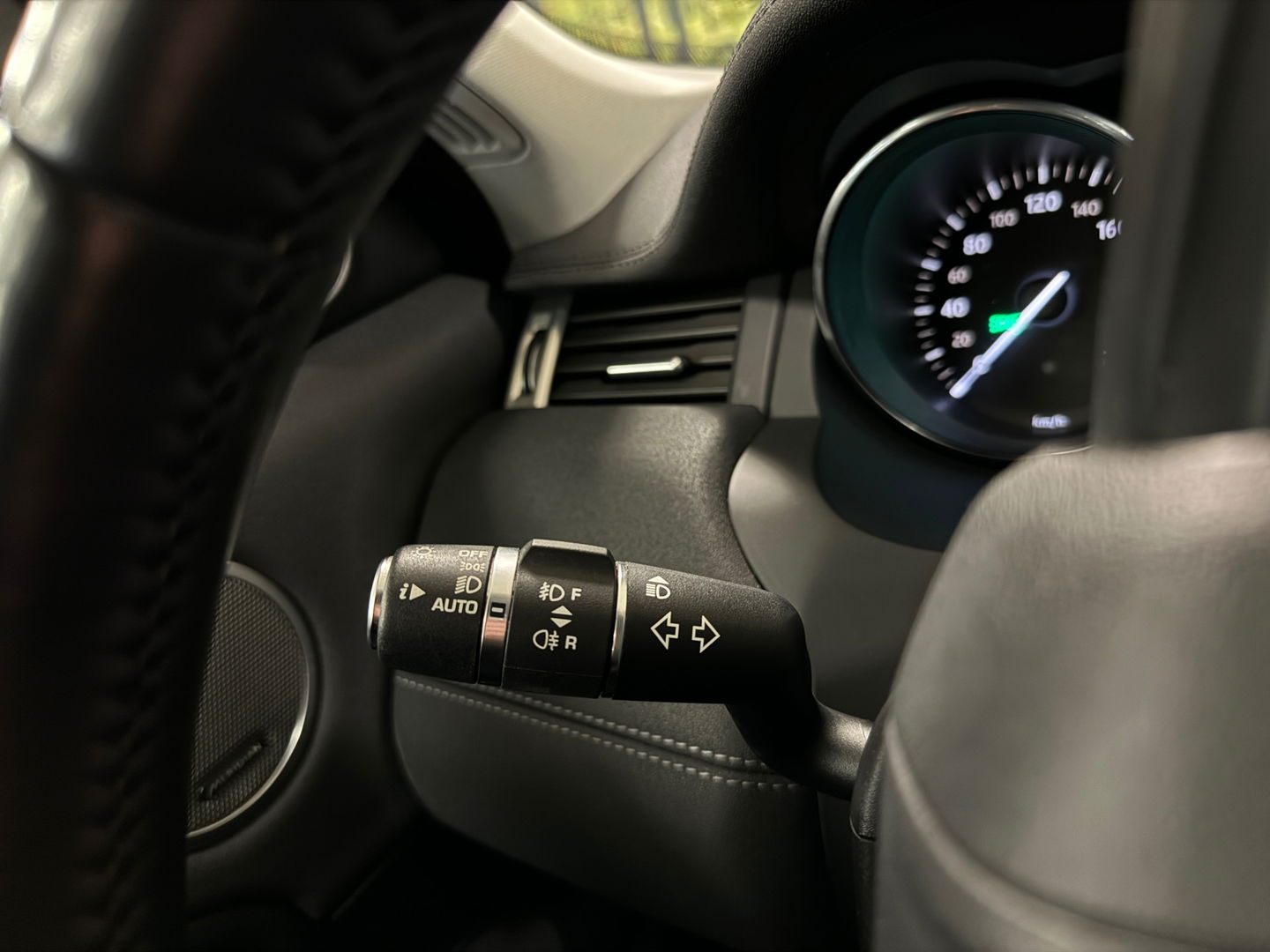 Land Rover Range Rover Evoque 2.0 TD4 HSE Dynamic | Head-Up Display | Meridian | Camera | Lane Assist | Dodehoeksensor | Leder | Memory Seats | Elektrische Achterklep | LED | Xenon |