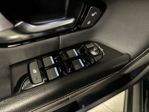 Land Rover Range Rover Evoque 2.0 TD4 HSE Dynamic | Head-Up Display | Meridian | Camera | Lane Assist | Dodehoeksensor | Leder | Memory Seats | Elektrische Achterklep | LED | Xenon |