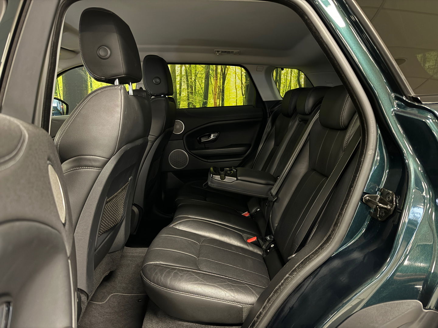 Land Rover Range Rover Evoque 2.0 TD4 HSE Dynamic | Head-Up Display | Meridian | Camera | Lane Assist | Dodehoeksensor | Leder | Memory Seats | Elektrische Achterklep | LED | Xenon |